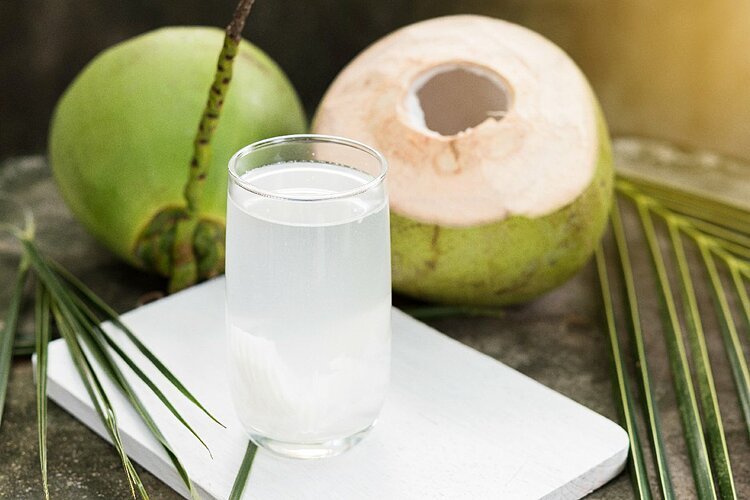 Uống nước dừa có béo không